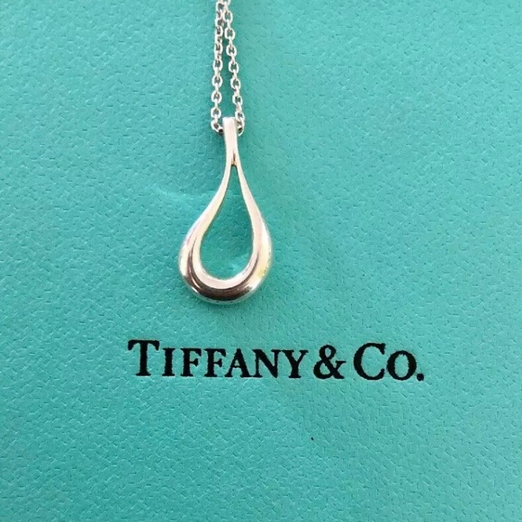 Elsa Peretti Open Teardrop Necklace 